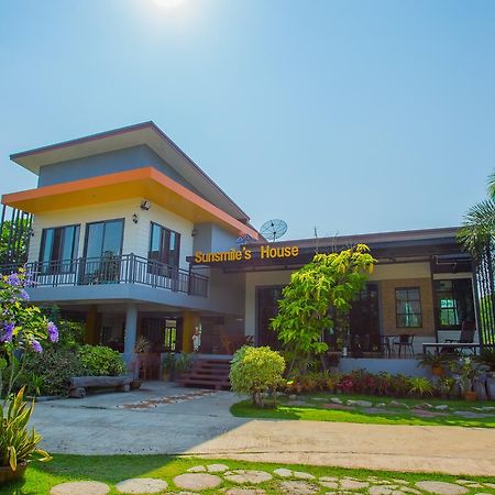 Sunsmile'S House Vila Wang Nam Khiao Exterior foto